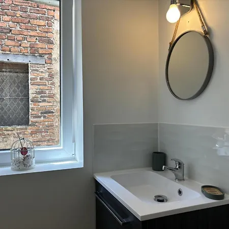 Duplex De Charme Au Coeur Historique De Avec Equipements Modernes Et Literie Incluse - Fr-1-489-523 *