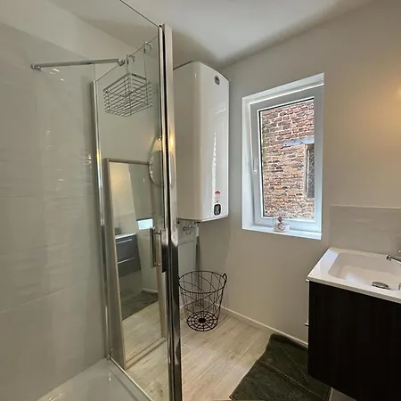 Duplex De Charme Au Coeur Historique De Avec Equipements Modernes Et Literie Incluse - Fr-1-489-523