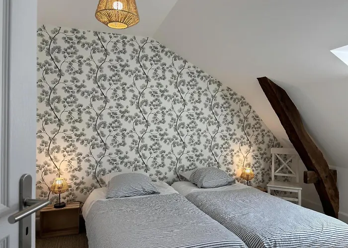 Апартаменты Duplex De Charme Au Coeur Historique De Avec Equipements Modernes Et Literie Incluse - Fr-1-489-523 *